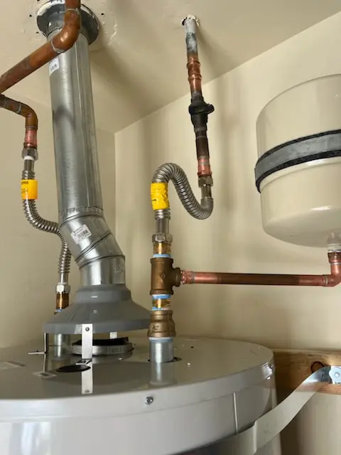 Water heater installation and plumbing repair in Oronoque Hills North